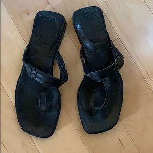 Ralph Lauren black thong sandals size 5